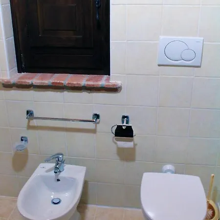 Colle Angaro-azienda Agrituristica B&B 3*