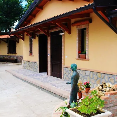 Colle Angaro-azienda Agrituristica 3*