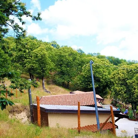 Colle Angaro-azienda Agrituristica