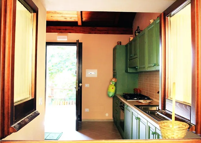 Alojamento de Acomodação e Pequeno-almoço Colle Angaro-azienda Agrituristica